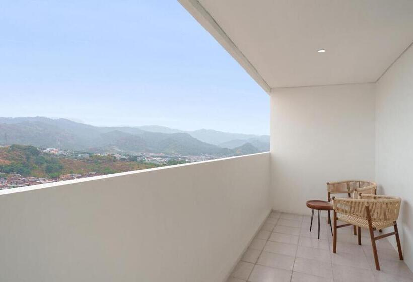 هتل Golden Tulip Springhill Lampung