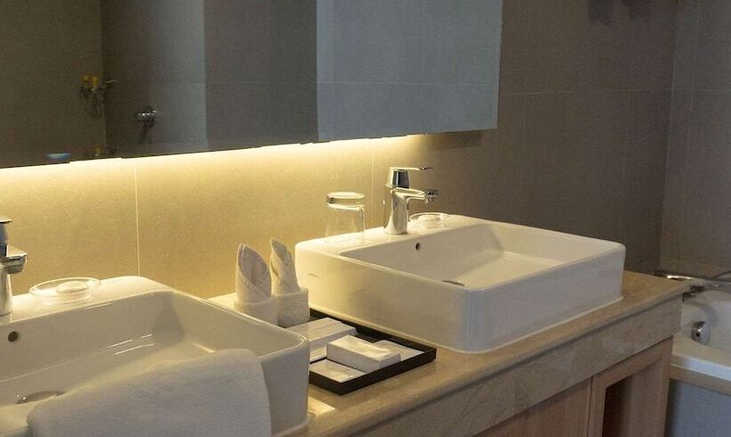 هتل Golden Tulip Springhill Lampung