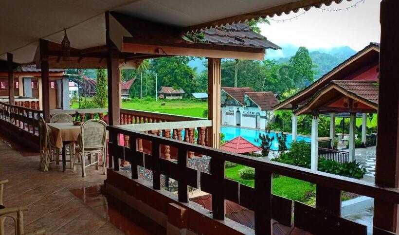 هتل Toraja Torsina