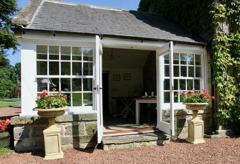 مبيت وإفطار Thistleyhaugh Farmhouse