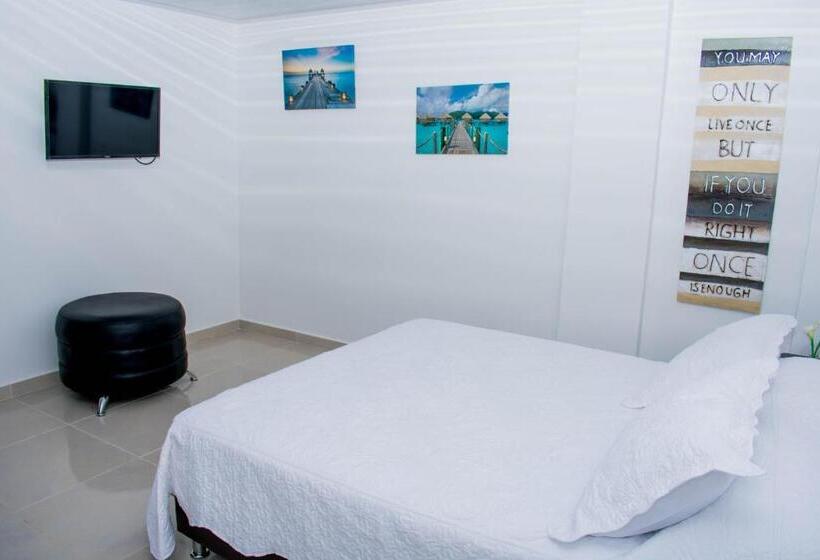 تختخواب و صبحانه Zaboka Sai