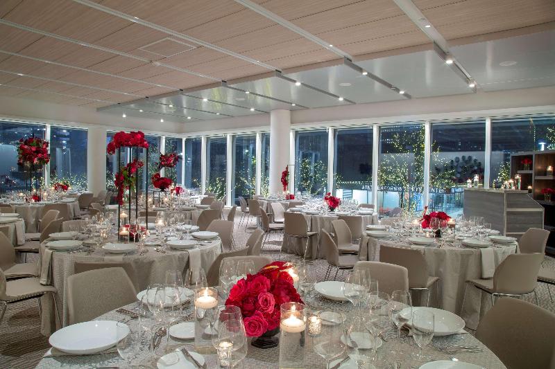 Hall Arts Hotel Dallas, Curio Collection By Hilton