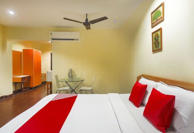 هتل Oyo 43893 Uhome  Pvtltd