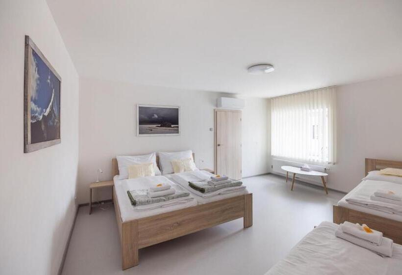 پانسیون A Studio Veselka Litomyšl