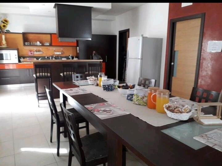 تختخواب و صبحانه Casa Domi