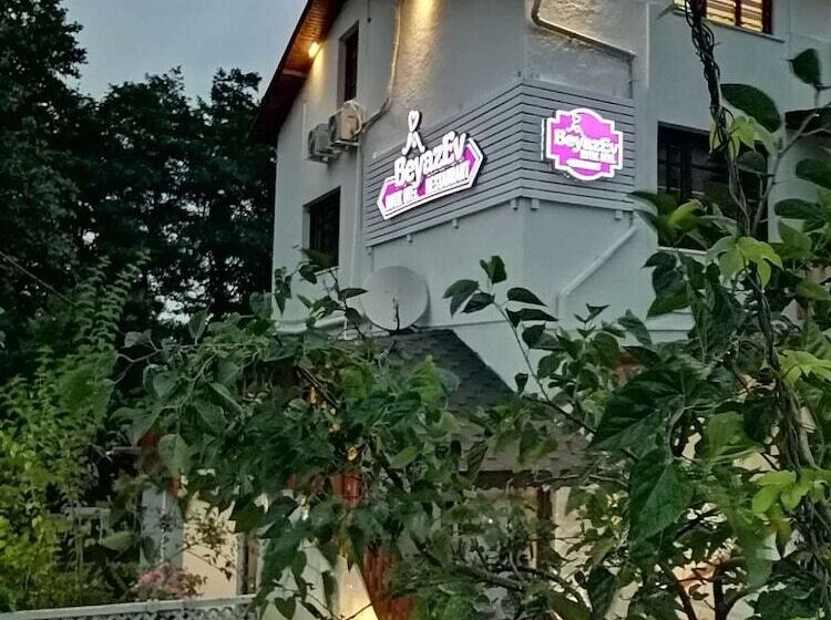 Beyaz Ev Butik Otel Masukiye