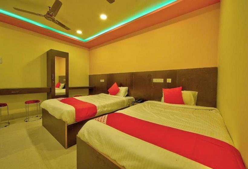 Отель Oyo 29844 Joliday Inn