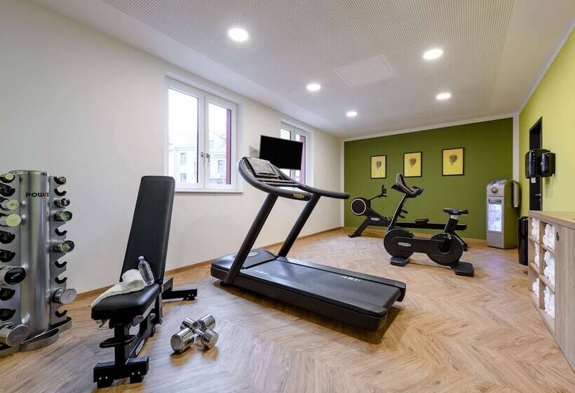 Отель Ibis Styles Aschaffenburg