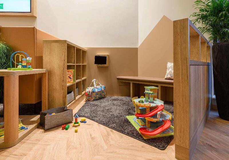 Отель Ibis Styles Aschaffenburg