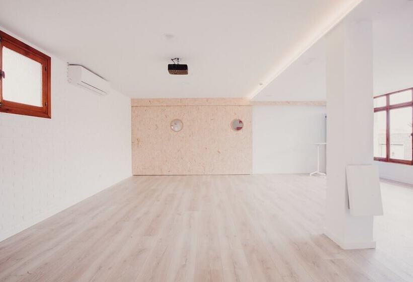 Subup Hostel