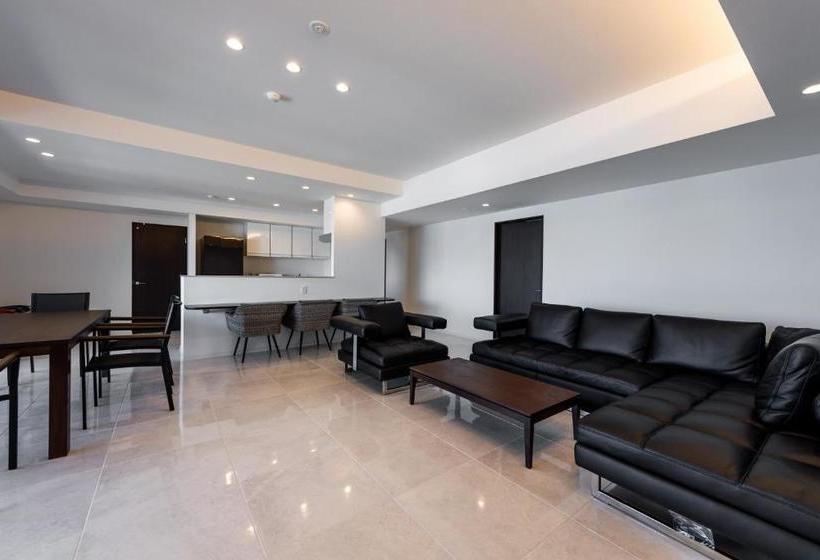 בית מלון כפרי Condo Royal Ryu Kyu