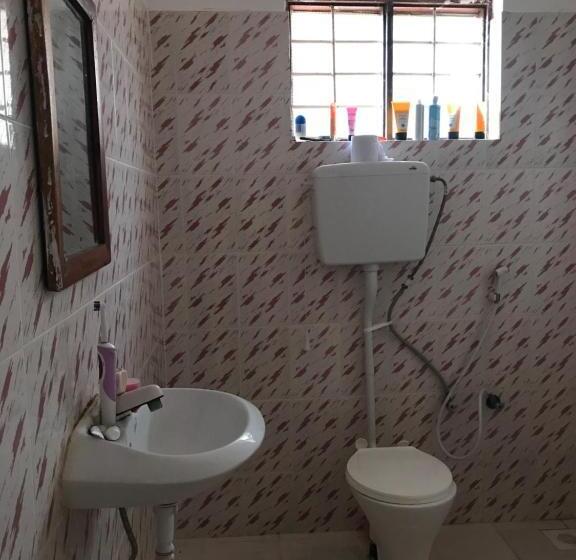 פנסיון Hakuna Matata Guest House