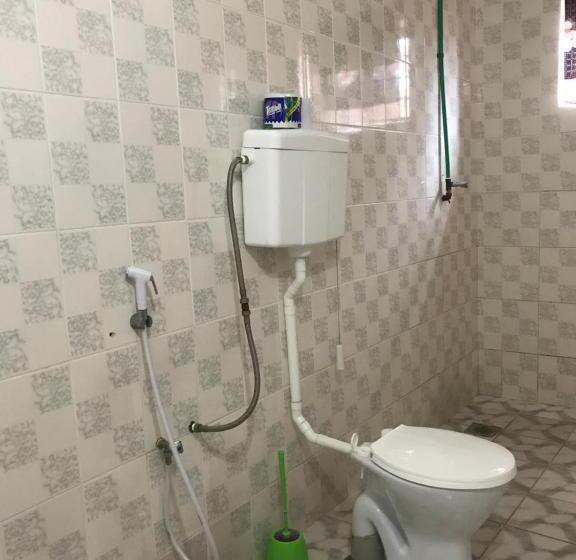 פנסיון Hakuna Matata Guest House