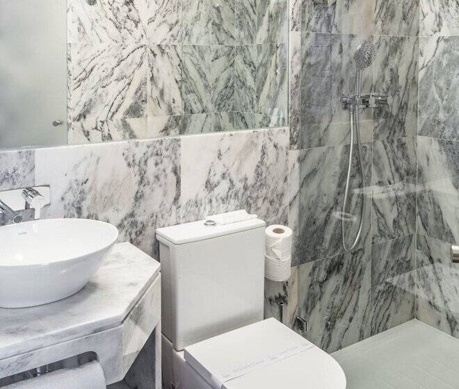 پانسیون Luzeiros Suites