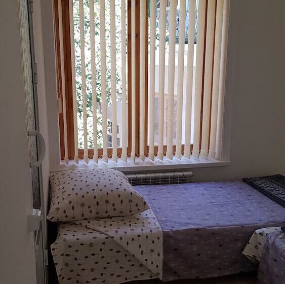 פנסיון Minorai Xurd