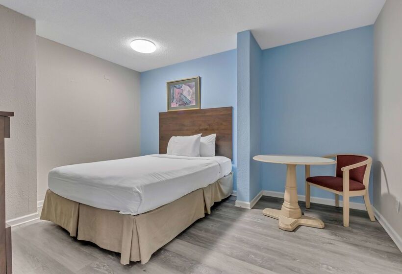 هتل Baymont By Wyndham North Myrtle Beach