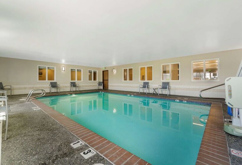 Отель Best Western Plus Wenatchee Downtown
