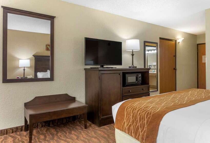 בית מלון כפרי Comfort Inn At Thousand Hills