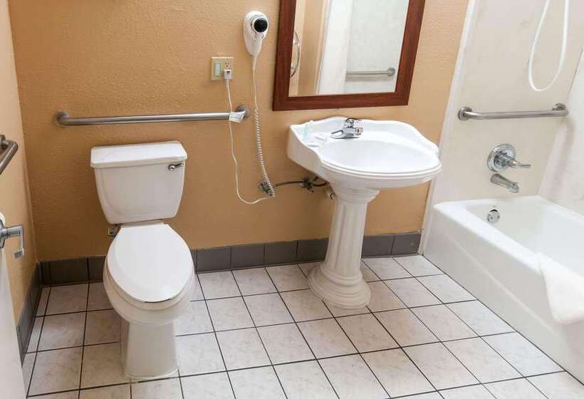 فندق Comfort Inn North Conroe