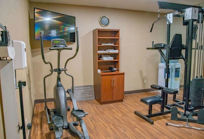 בית מלון כפרי Comfort Inn Huntington Near University