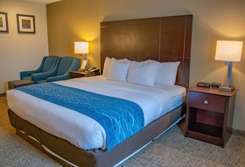 בית מלון כפרי Comfort Inn Huntington Near University