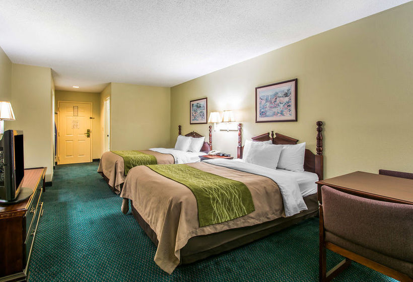 هتل Super 8 By Wyndham Montgomery I65