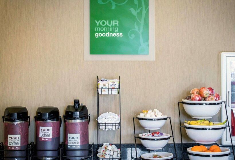 ホテル Comfort Inn & Suites Fuquay Varina