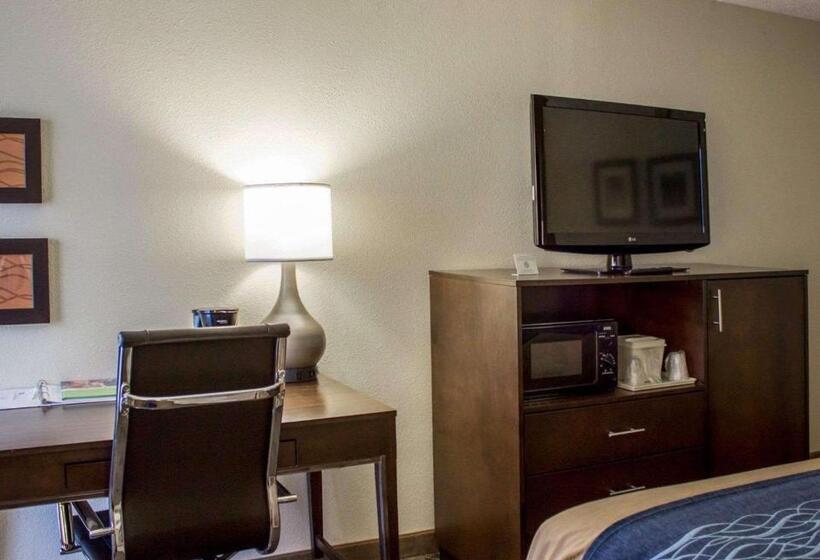 ホテル Comfort Inn & Suites Fuquay Varina