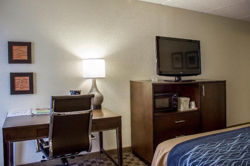 ホテル Comfort Inn & Suites Fuquay Varina
