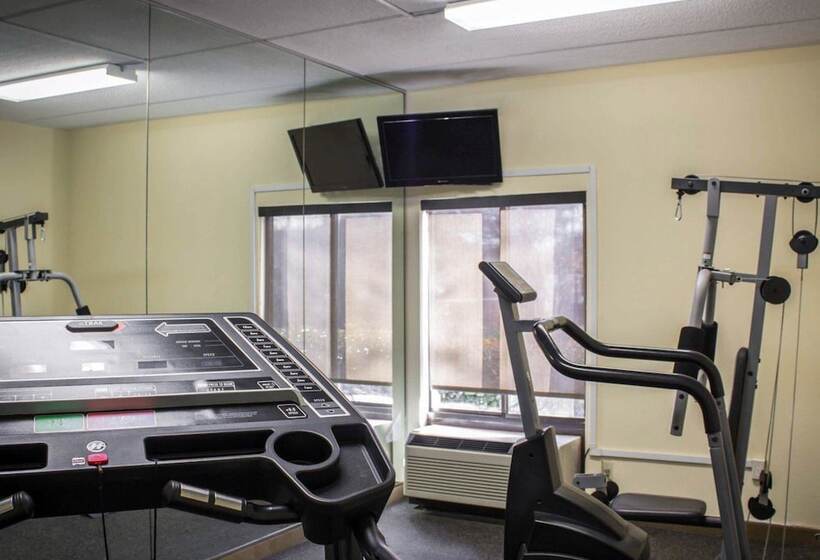 ホテル Comfort Inn & Suites Fuquay Varina