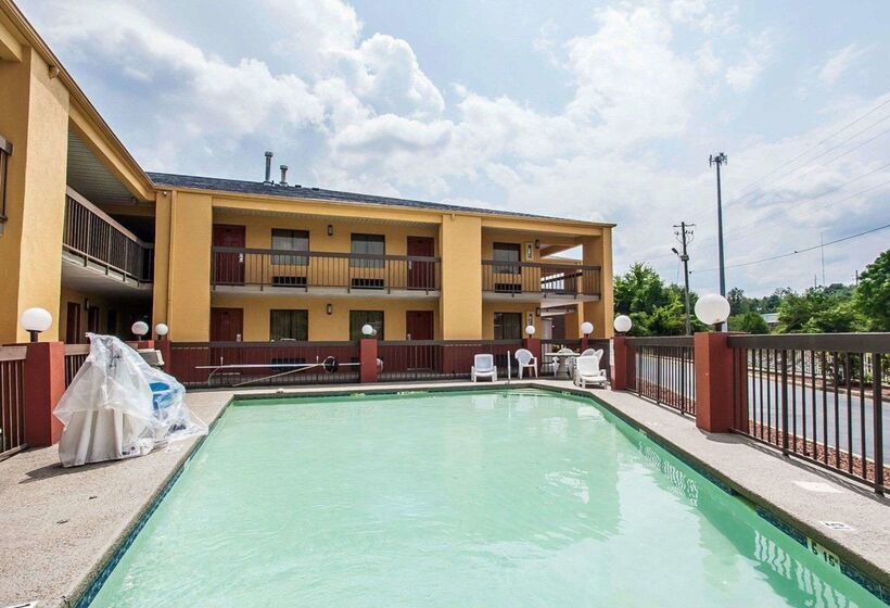 هتل Econo Lodge Inn & Suites I20, Exit 73