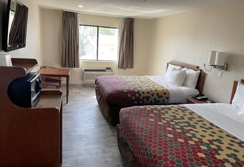 هتل Econo Lodge Las Cruces University Area