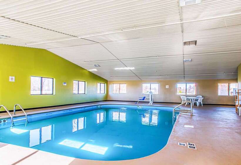 בית מלון כפרי Quality Inn Carbondale University Area