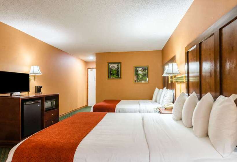 هتل Quality Inn Eureka Springs South