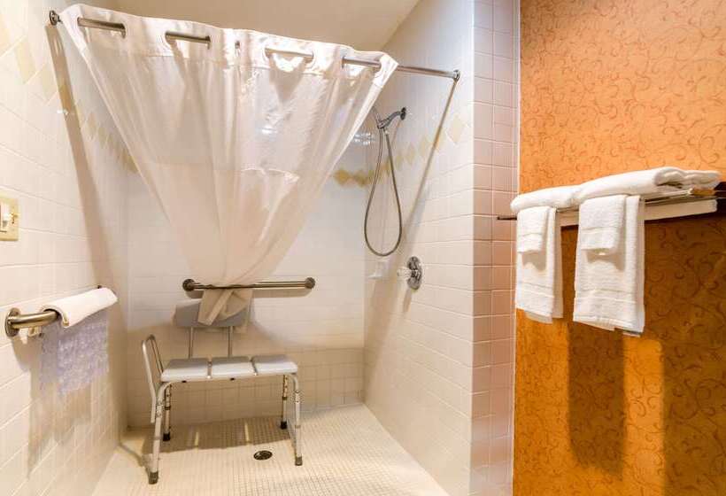 هتل Quality Inn Eureka Springs South