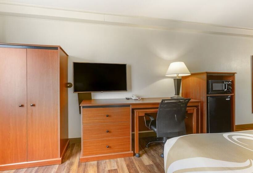 Отель Quality Inn Hamilton Bitterroot Valley