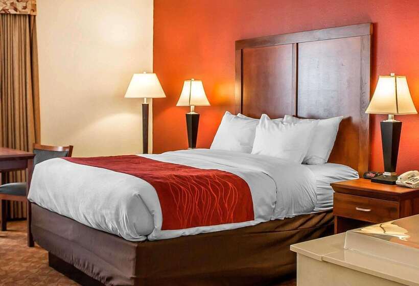 호텔 Quality Inn