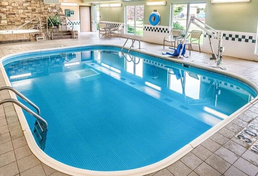 فندق Quality Inn & Suites
