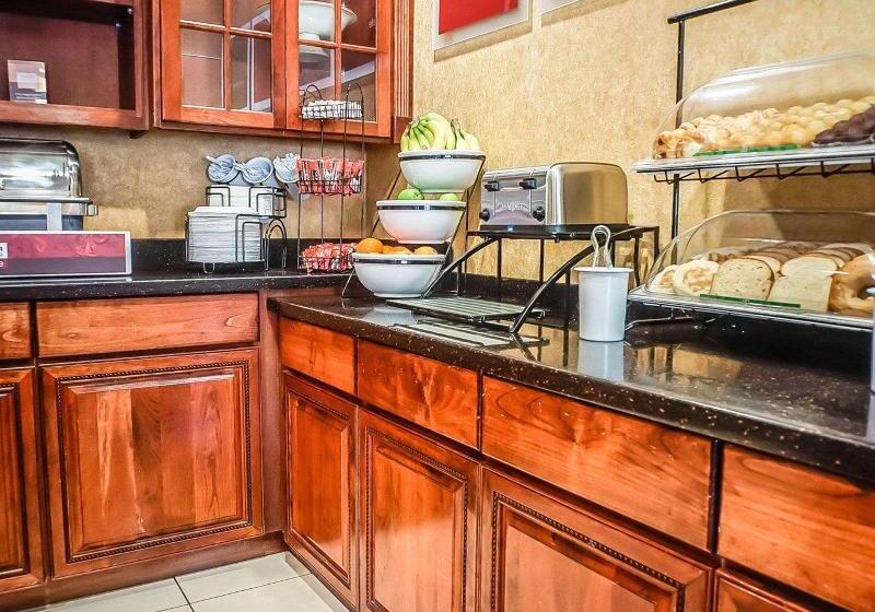 فندق Quality Inn & Suites