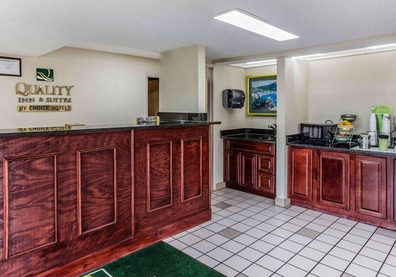 בית מלון כפרי Quality Inn & Suites Stockbridge Atlanta South I 75