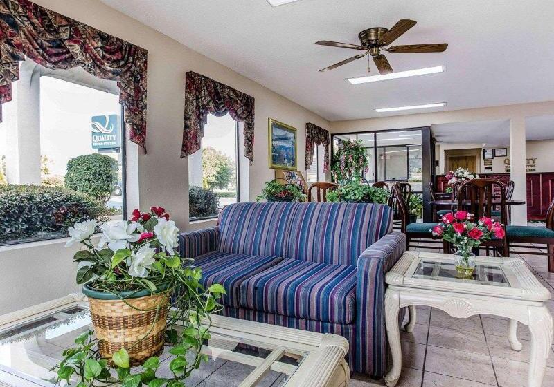 בית מלון כפרי Quality Inn & Suites Stockbridge Atlanta South I 75