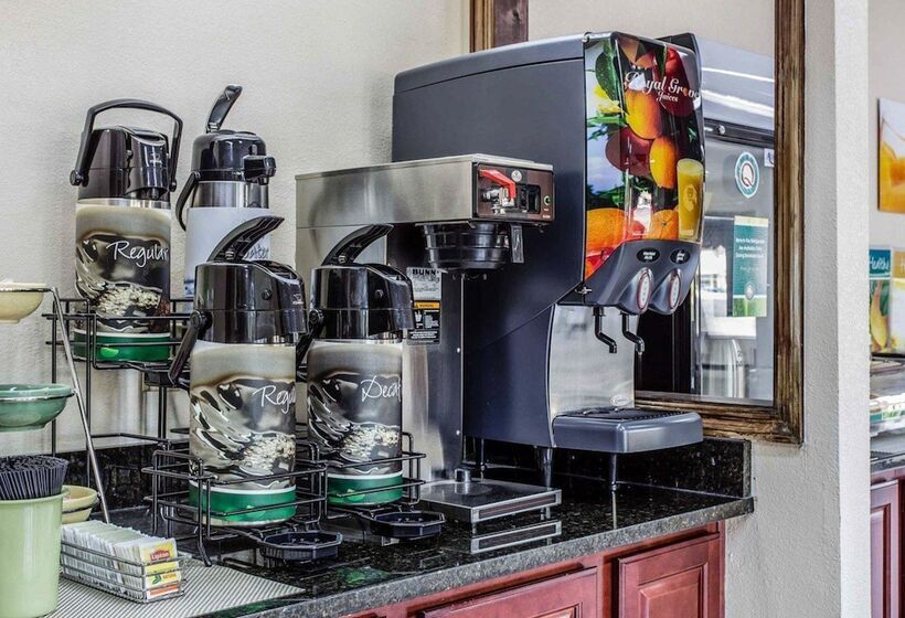 בית מלון כפרי Quality Inn & Suites Stockbridge Atlanta South I 75