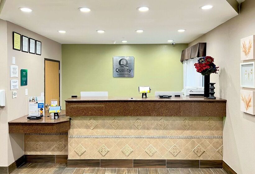 هتل Quality Inn & Suites Wisconsin Dells Downtown   Waterparks Area