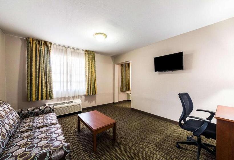 فندق Quality Inn University Near Downtown