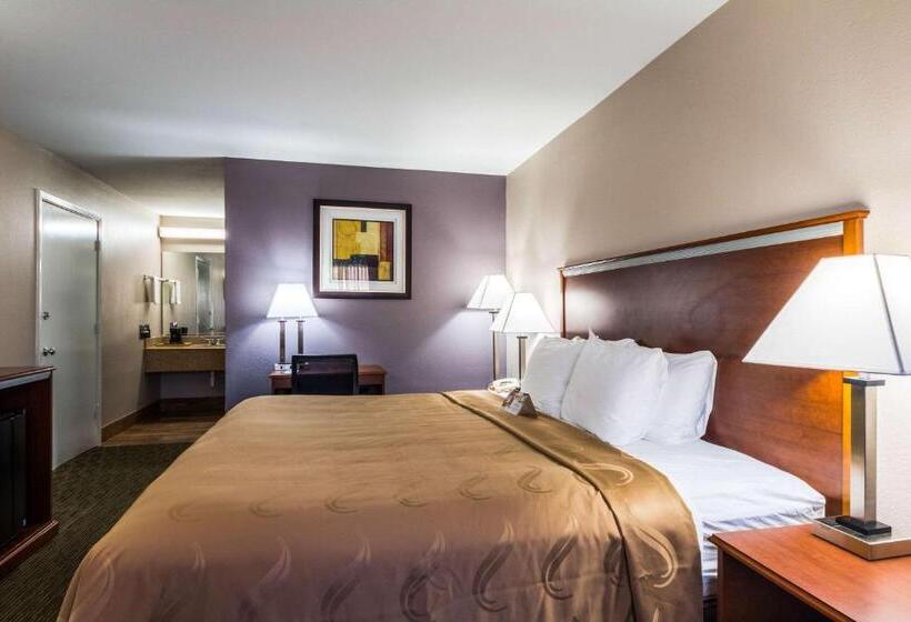 فندق Quality Inn University Near Downtown