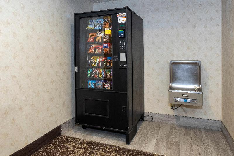 בית מלון כפרי Red Roof Inn Clifton Park