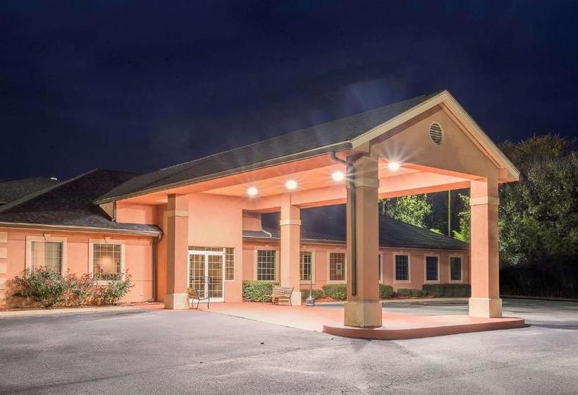 فندق Red Roof Inn & Suites Madison, Ga