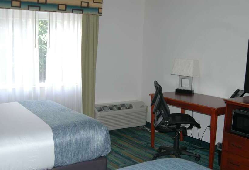 هتل Wingate By Wyndham Valdosta/moody Afb