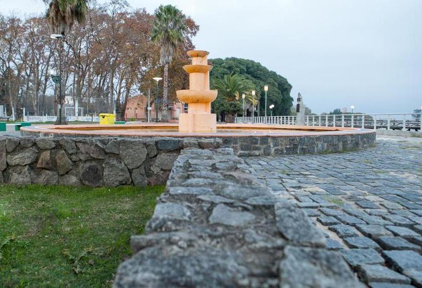 هتل Bagu Nueva Palmira