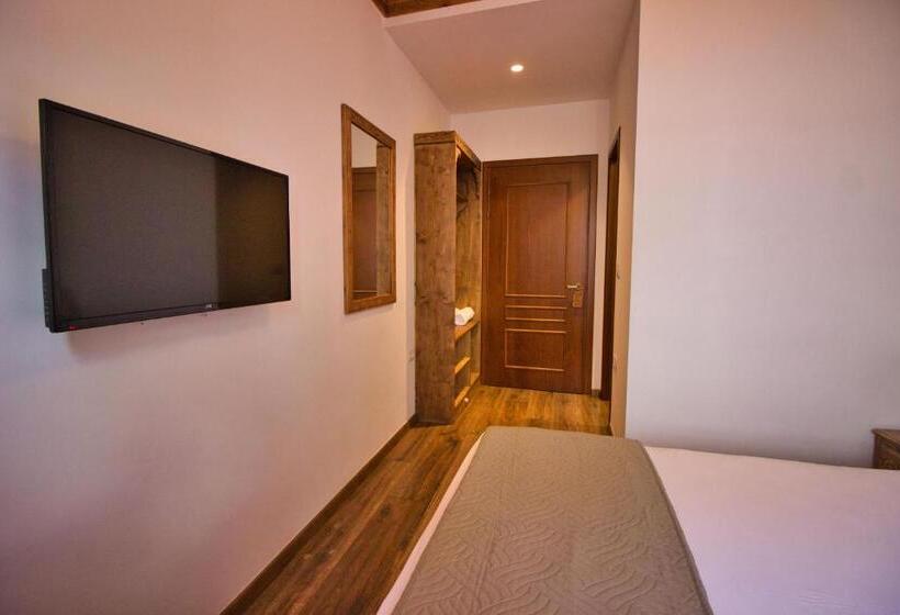 فندق 4 Rooms